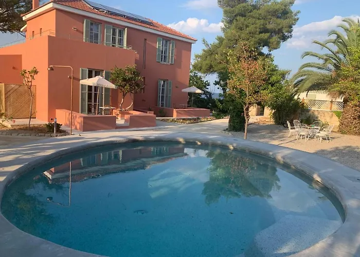 Melissi 1932 - Seaside And Villa Melíssion